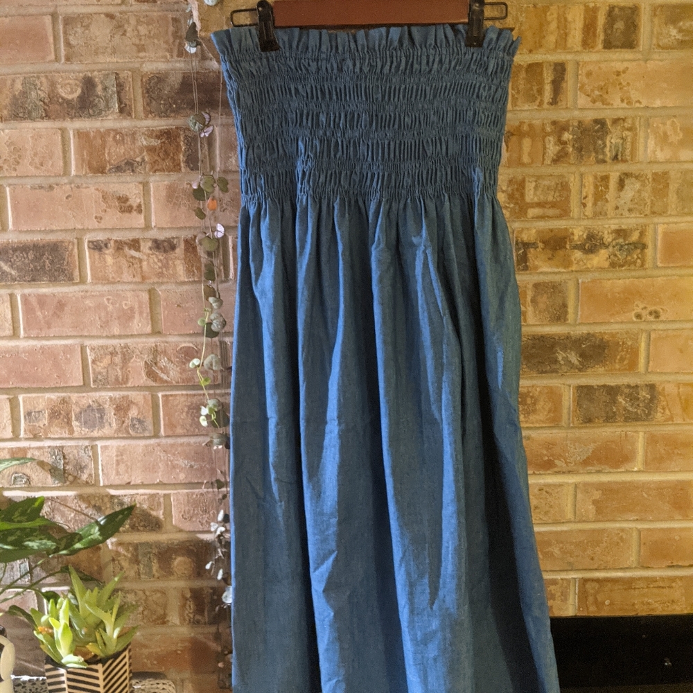 Boutique denim strapless dress